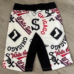 MLB Chicago White Sox Pro Standard Black White Shorts S